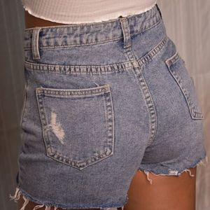 DENIM SHORTS